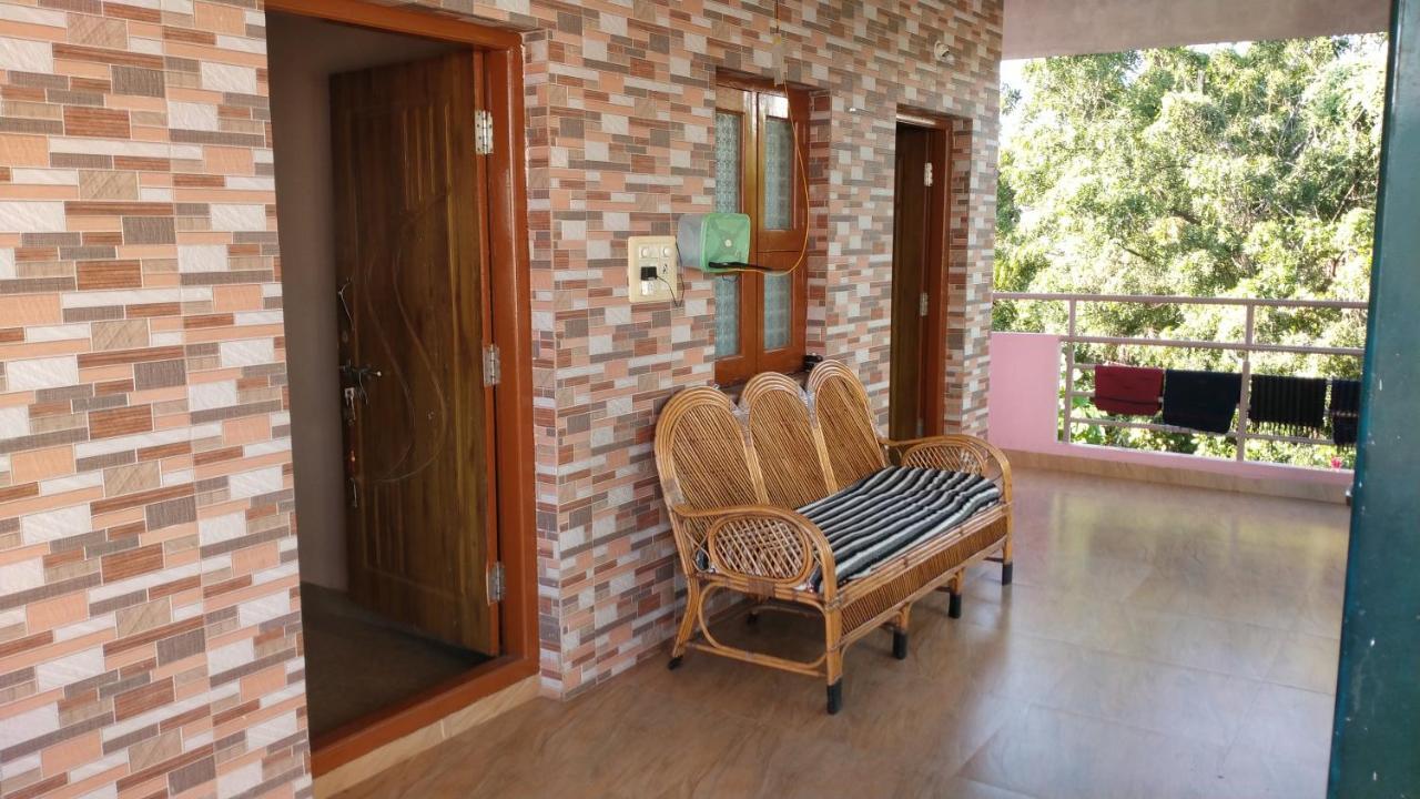 Sahasra Home Stay Hampi Hospet Exterior foto