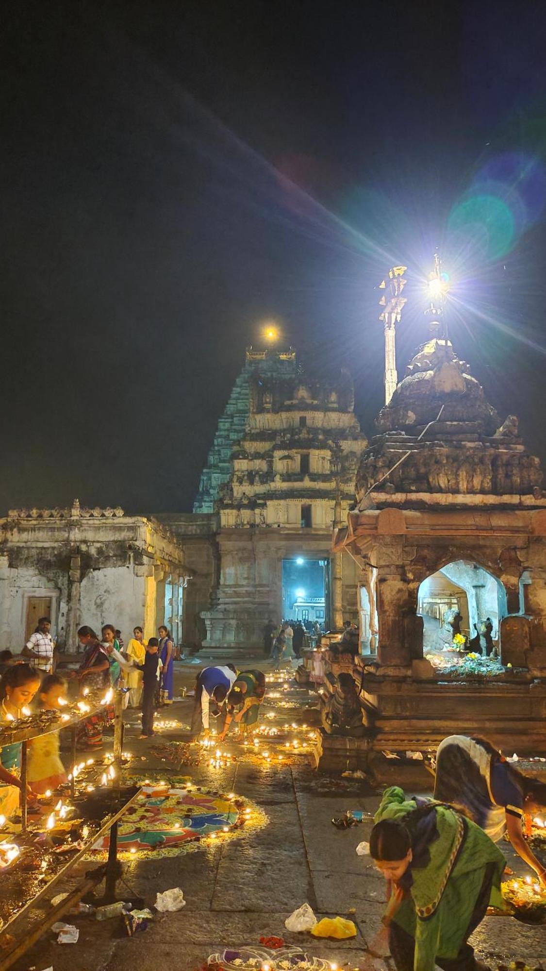 Sahasra Home Stay Hampi Hospet Quarto foto